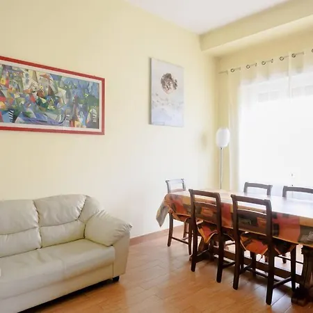 Casa Angelina Con 3 Da Letto アパート