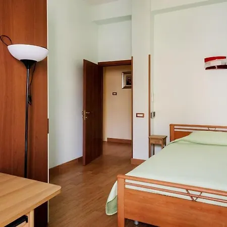 Casa Angelina Con 3 Da Letto ローマ